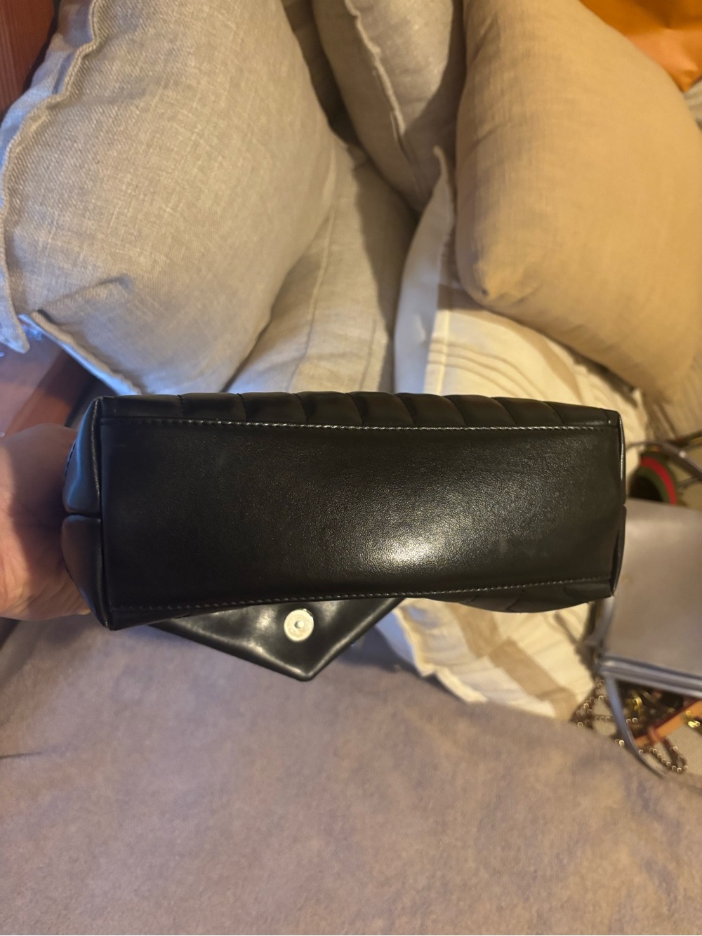 Saint Laurent Black Quilted Leather Envelope Shoulder Bag with Silver Logo - Picture 11 of 11